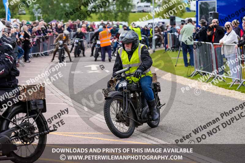 Vintage motorcycle club;eventdigitalimages;no limits trackdays;peter wileman photography;vintage motocycles;vmcc banbury run photographs